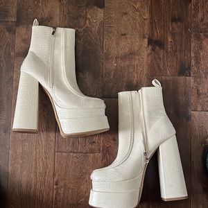 Cream Snake Skin Boots